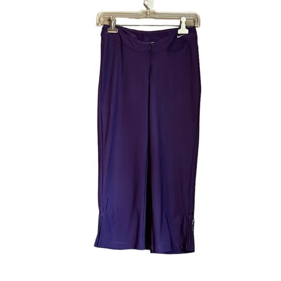 Nike Pants - Purple Nike zip up capri pants. Size small